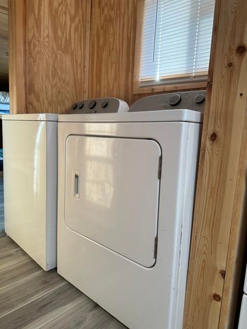 1058 Four Point Rd, Dulac, LA 70353