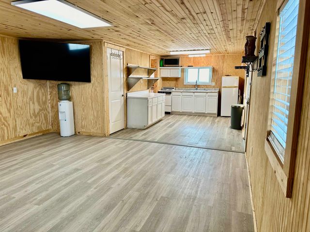 1058 Four Point Rd, Dulac, LA 70353