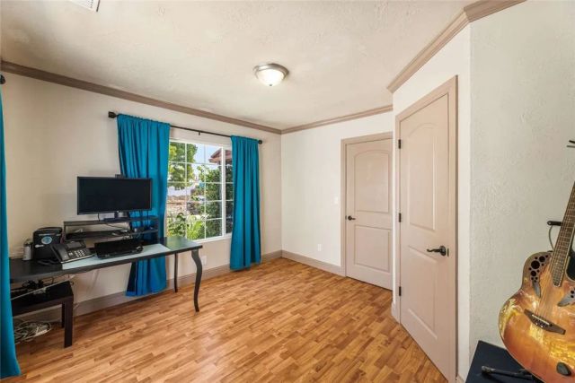 6313 Willowcrest Avenue, North Hollywood, CA 91606