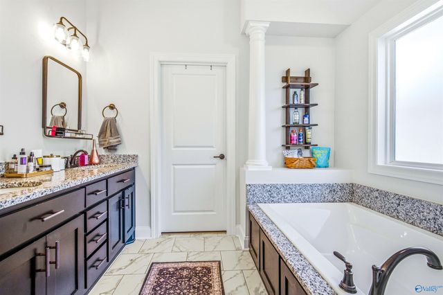 26344 Ashland Ridge Lane, Athens, AL 35613