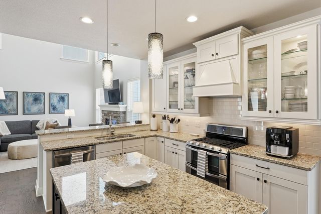 4154 Cavanaugh Drive, Medina, MN 55340