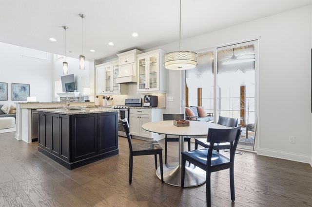 4154 Cavanaugh Drive, Medina, MN 55340