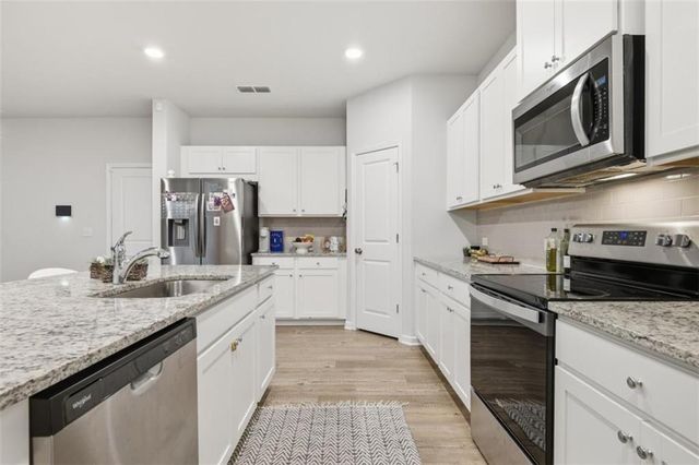 7129 Timberland Trail, Lithonia, GA 30058