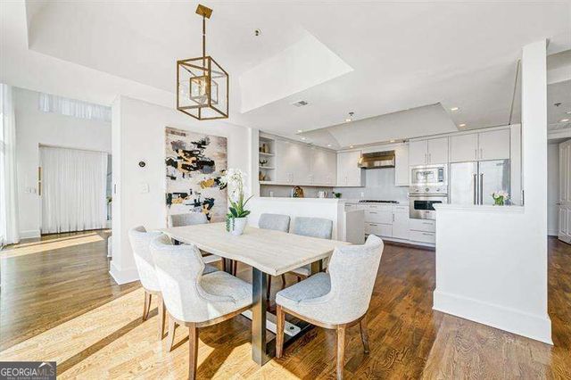 2881 Peachtree Road NE 2405, Atlanta, GA 30305