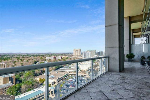 2881 Peachtree Road NE 2405, Atlanta, GA 30305