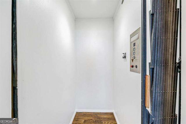 2881 Peachtree Road NE 2405, Atlanta, GA 30305