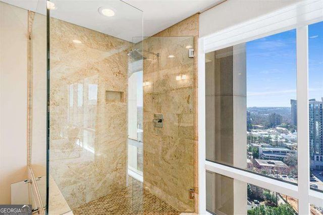 2881 Peachtree Road NE 2405, Atlanta, GA 30305