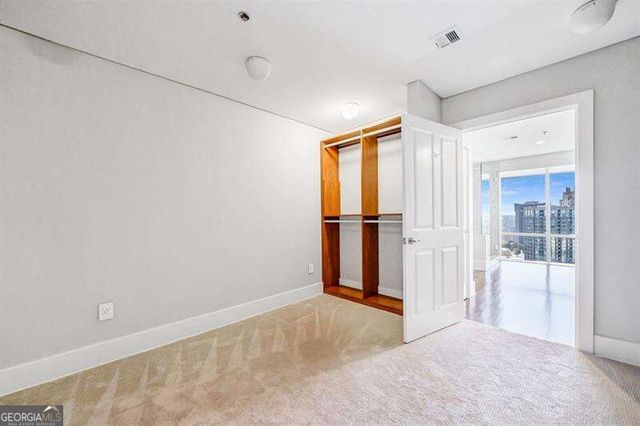 2881 Peachtree Road NE 2405, Atlanta, GA 30305