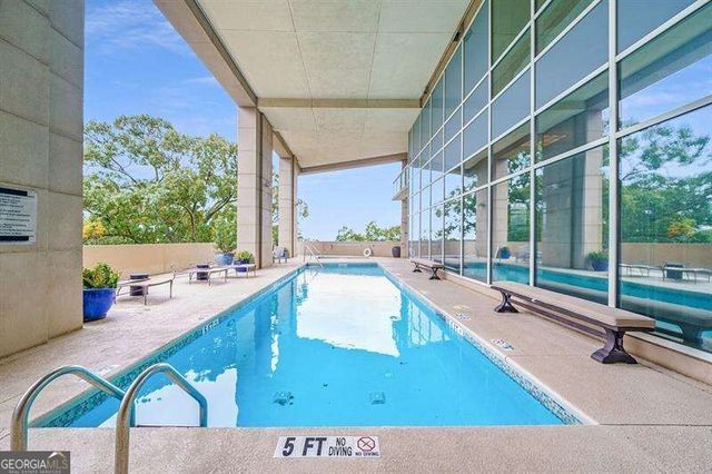 2881 Peachtree Road NE 2405, Atlanta, GA 30305