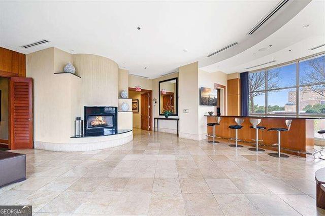 2881 Peachtree Road NE 2405, Atlanta, GA 30305