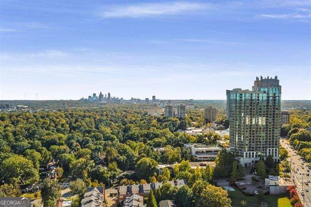 2881 Peachtree Road NE 2405, Atlanta, GA 30305