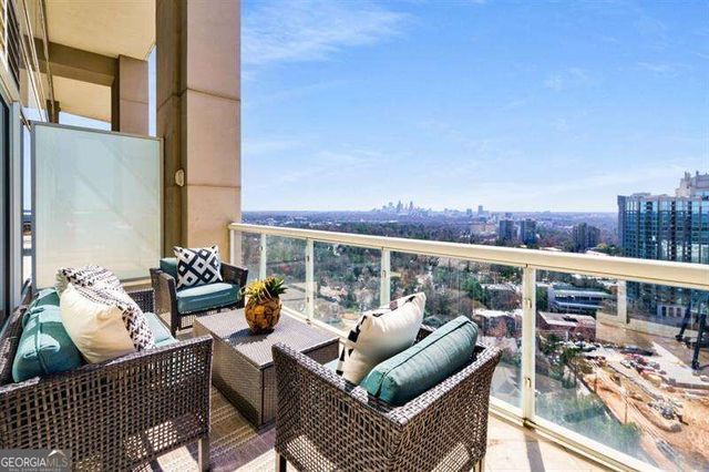 2881 Peachtree Road NE 2405, Atlanta, GA 30305