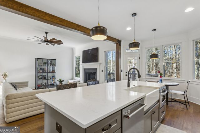 3346 Kenyon Creek Drive NW, Kennesaw, GA 30152