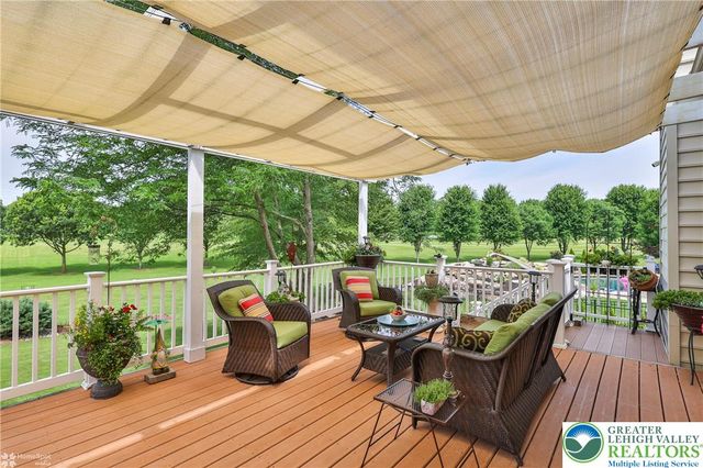 5331 Greenbriar Drive, Hanover Twp, PA 18017
