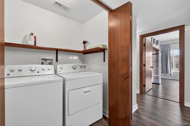 8406 Pebble Creek Way 204, Highlands Ranch, CO 80126