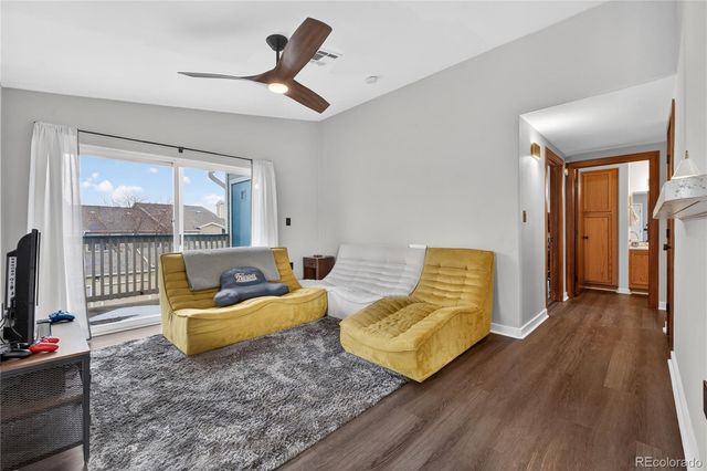 8406 Pebble Creek Way 204, Highlands Ranch, CO 80126