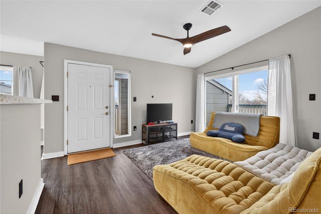 8406 Pebble Creek Way 204, Highlands Ranch, CO 80126