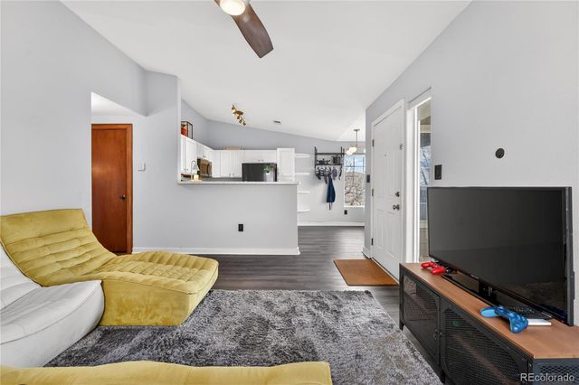 8406 Pebble Creek Way 204, Highlands Ranch, CO 80126