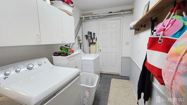 10 Darrow Court, South Brunswick, NJ 08824