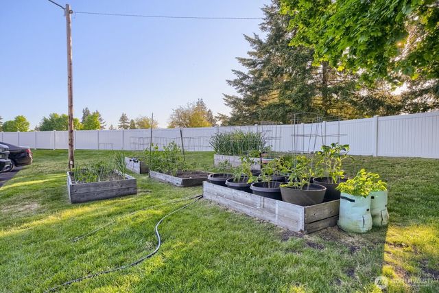 1526 135th Street E, Tacoma, WA 98445