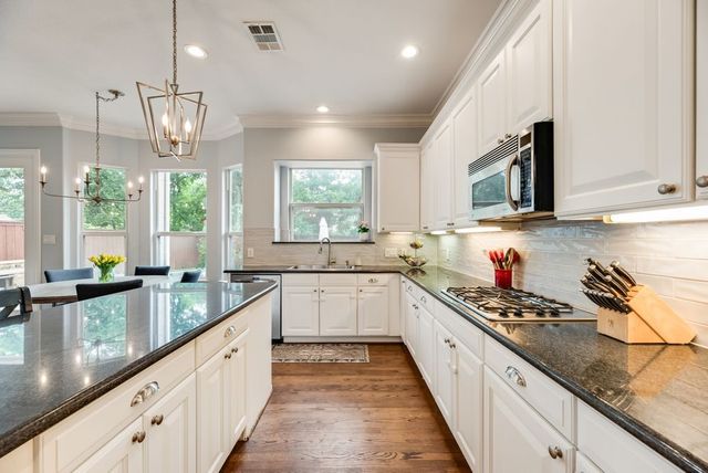 5736 Goodwin Avenue, Dallas, TX 75206