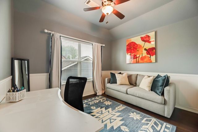 5736 Goodwin Avenue, Dallas, TX 75206