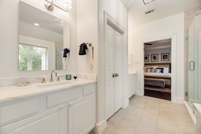 5736 Goodwin Avenue, Dallas, TX 75206
