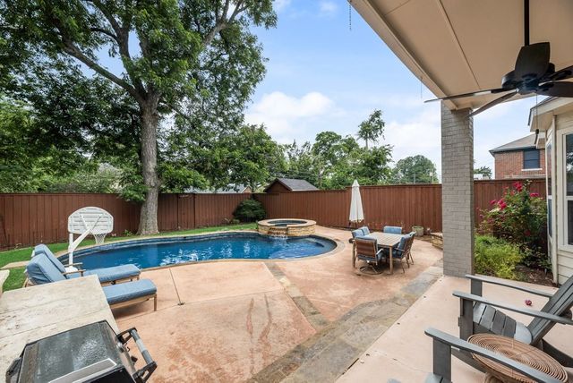 5736 Goodwin Avenue, Dallas, TX 75206