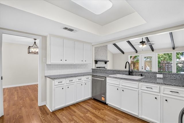 5037 Moultrie Dr, Corpus Christi, TX 78413