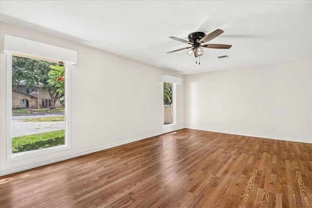 5037 Moultrie Dr, Corpus Christi, TX 78413