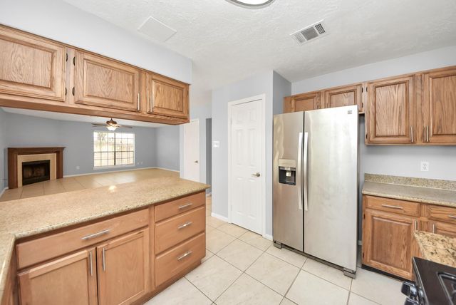 16006 Autumn Falls Lane, Houston, TX 77095