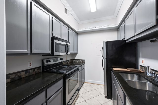 312 Sloan Rd, Nashville, TN 37209