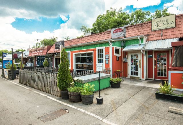 312 Sloan Rd, Nashville, TN 37209