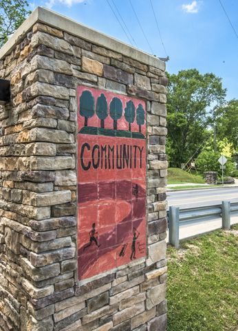 312 Sloan Rd, Nashville, TN 37209