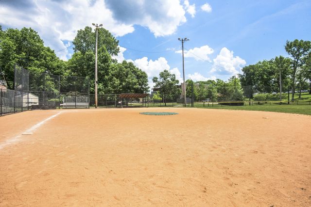 312 Sloan Rd, Nashville, TN 37209