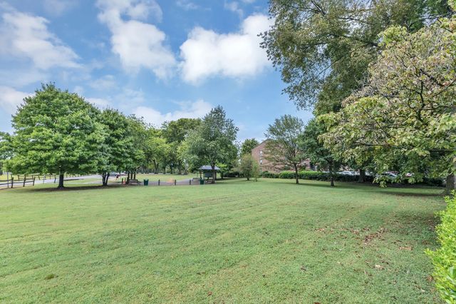 312 Sloan Rd, Nashville, TN 37209