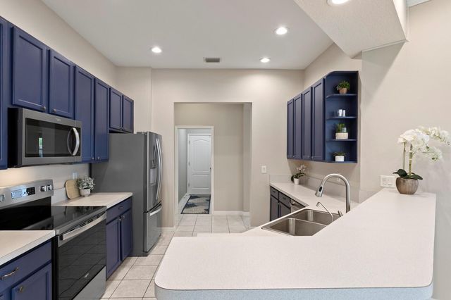 22953 BAY CEDAR DRIVE, Land O Lakes, FL 34639