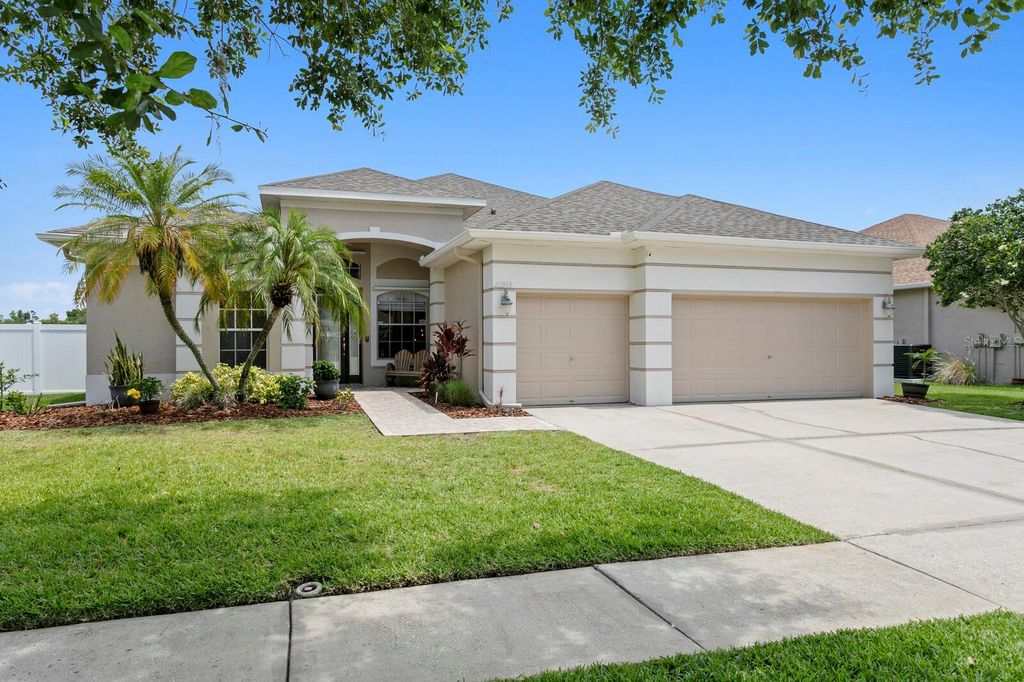 22953 BAY CEDAR DRIVE, Land O Lakes, FL 34639