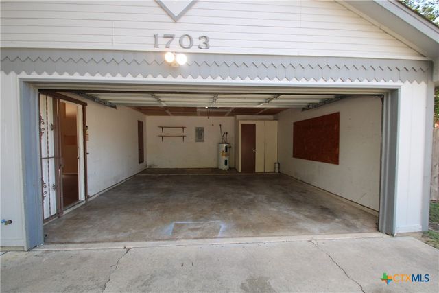 1703 Dickens Drive, Killeen, TX 76543