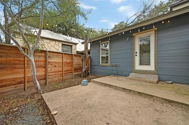 1103 Kenwood Ave A, Austin, TX 78704