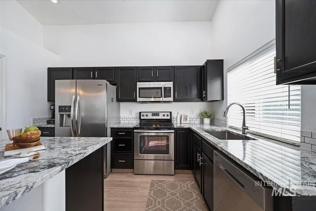 7529 W Middle Fork, Boise, ID 83709