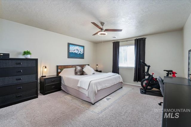 7529 W Middle Fork, Boise, ID 83709