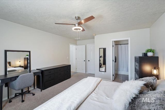 7529 W Middle Fork, Boise, ID 83709