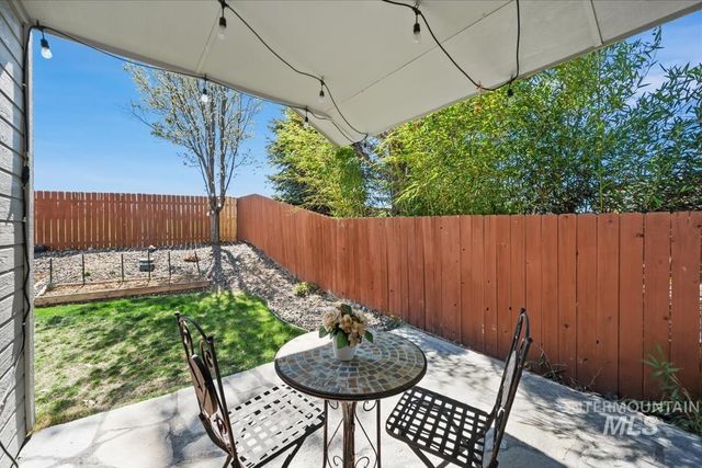 7529 W Middle Fork, Boise, ID 83709