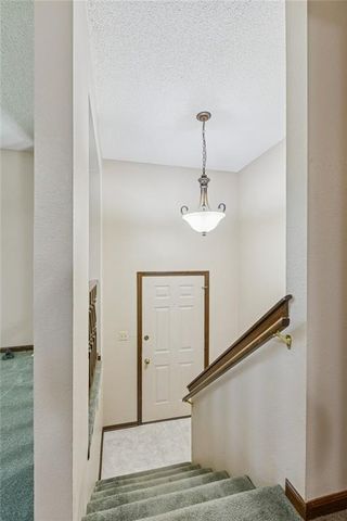 900 Shiloh Court, Liberty, MO 64068