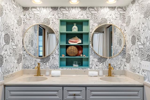 804 PENNSYLVANIA WAY, Sarasota, FL 34243