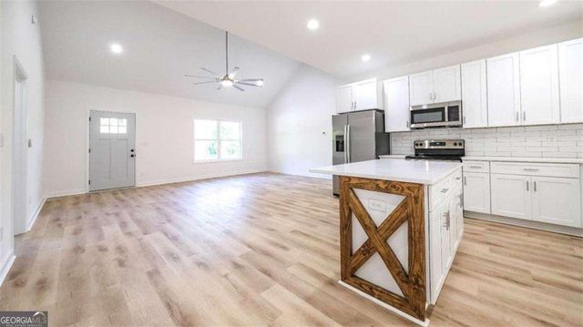 760 Bedwell Street, Heflin, AL 36264