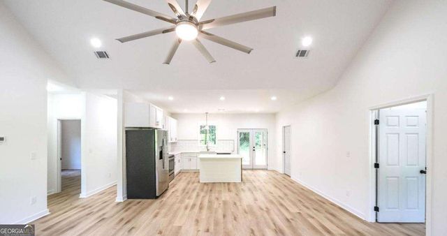 760 Bedwell Street, Heflin, AL 36264