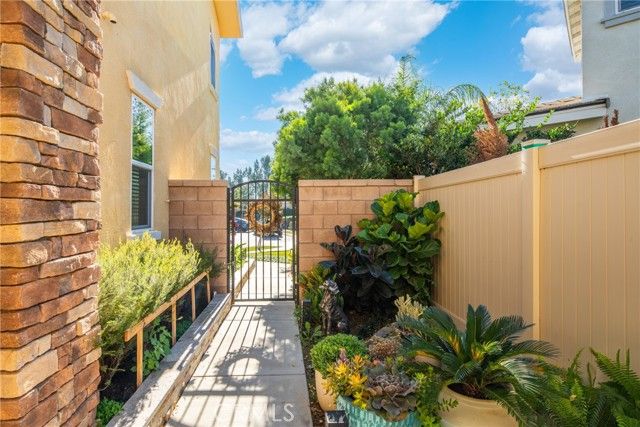 12938 Meridian Court, Eastvale, CA 92880