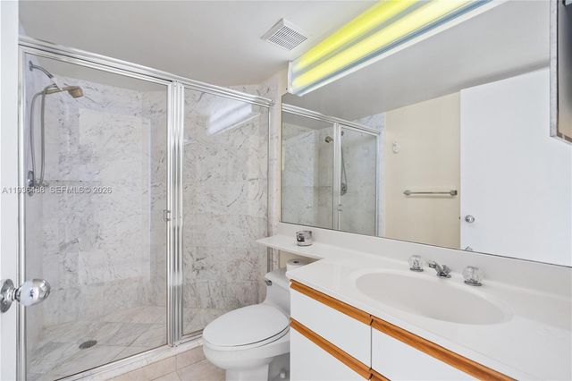 19195 NE 36th Ct 1706, Aventura, FL 33180